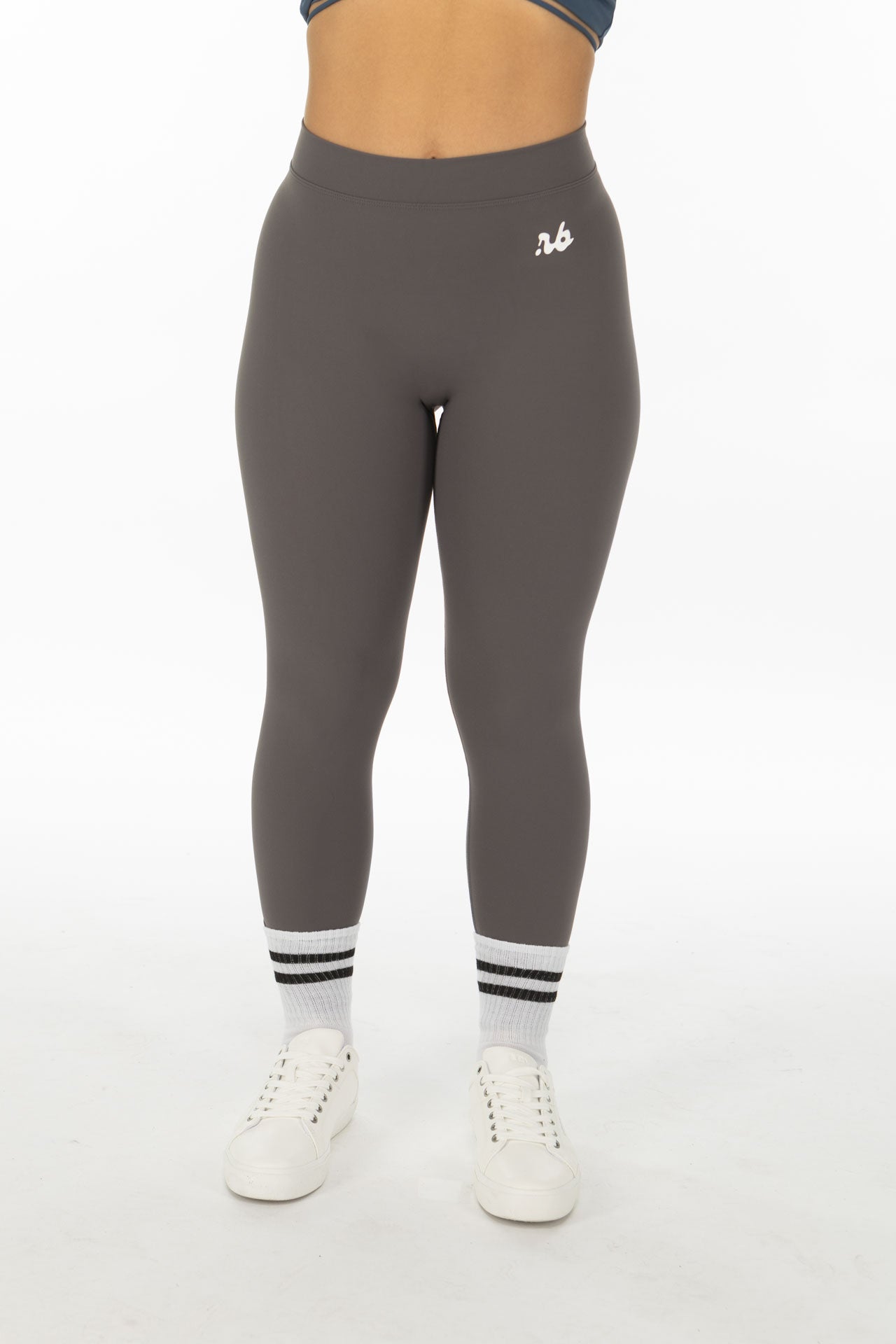 graue Samba Scrunch Leggings von vorne