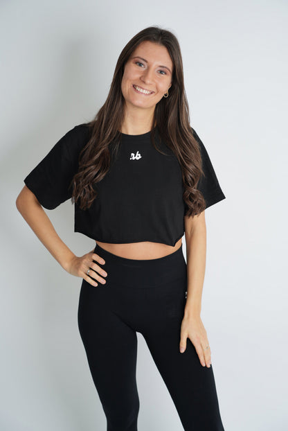 Black Cropped Sport T-Shirt von vorne